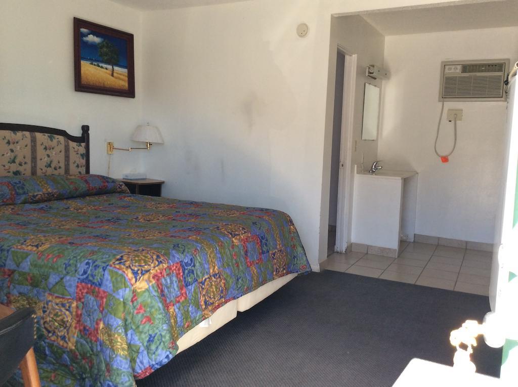 Economy Inn Tonopah Extérieur photo